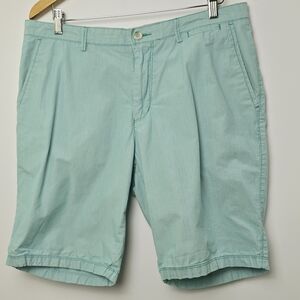 BOSS Hugo Boss men's slim fit pinstriped ocean green chino shorts, size 34R